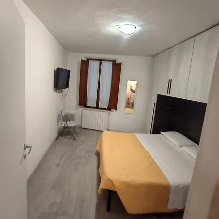 Alfredo's House シエーナ